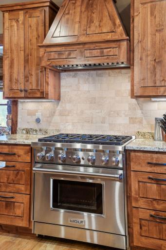 6820 French Lake Court, Faribault, MN 55021