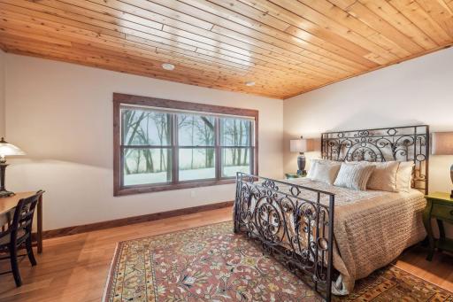 6820 French Lake Court, Faribault, MN 55021