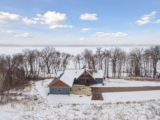 6820 French Lake Court, Faribault, MN 55021