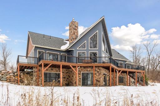 6820 French Lake Court, Faribault, MN 55021