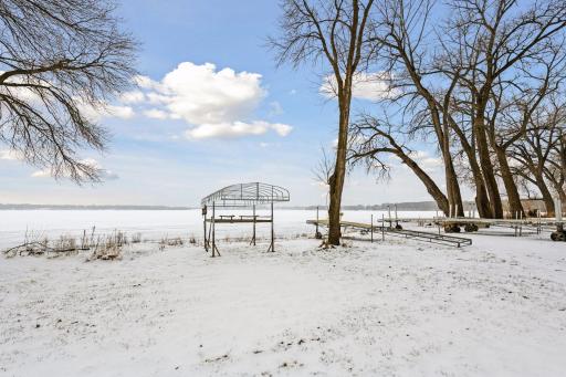 6820 French Lake Court, Faribault, MN 55021