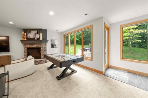 9530 Sky Lane, Eden Prairie, MN 55347