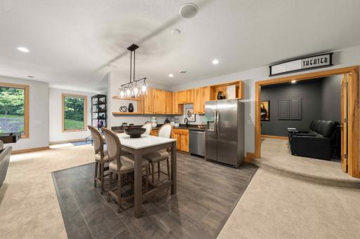 9530 Sky Lane, Eden Prairie, MN 55347