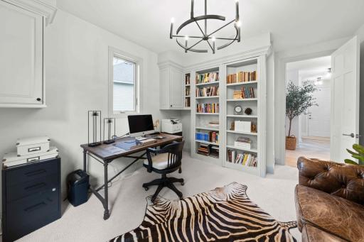 9530 Sky Lane, Eden Prairie, MN 55347