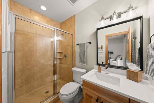 9530 Sky Lane, Eden Prairie, MN 55347