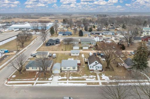 617 3rd Street NE, Montgomery, MN 56069