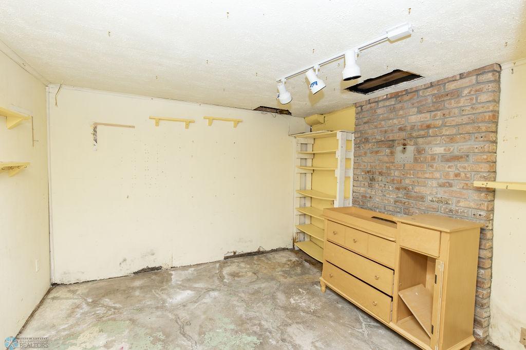 Potential 4th Bedroom if Egress Installed