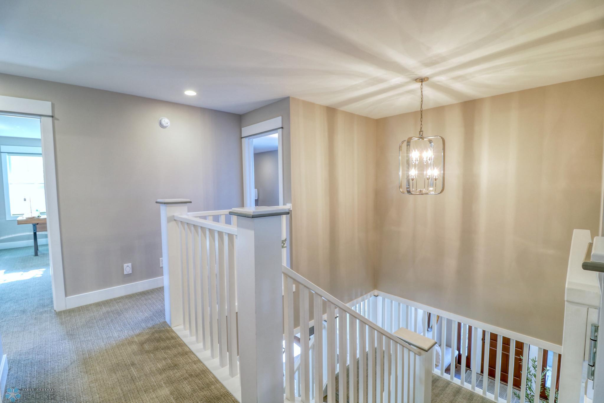 Upstairs1_6.jpg