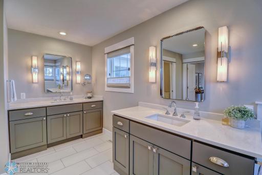 6118 27th Street S, Fargo, ND 58104