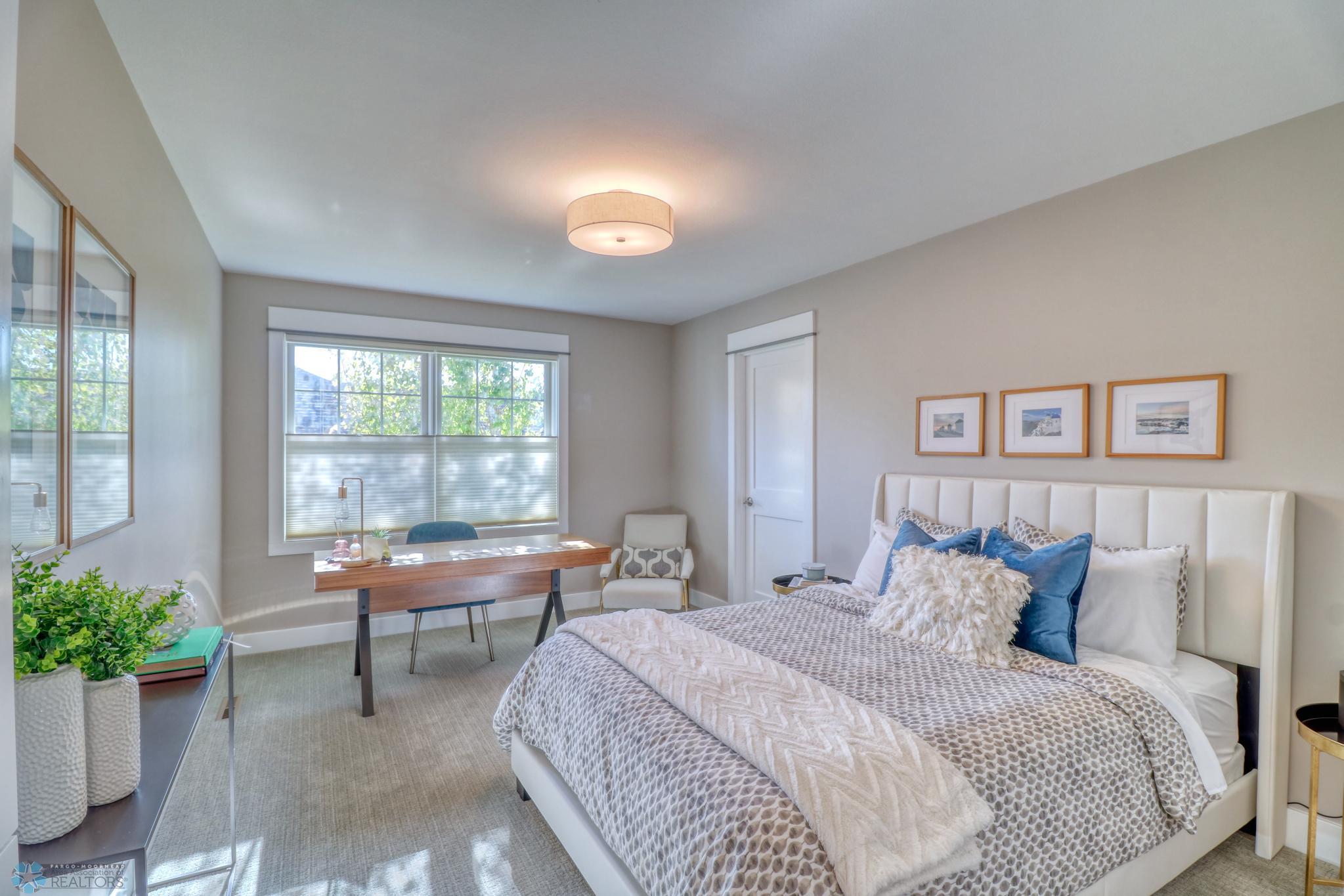 Upstairs Bedroom2_1.jpg
