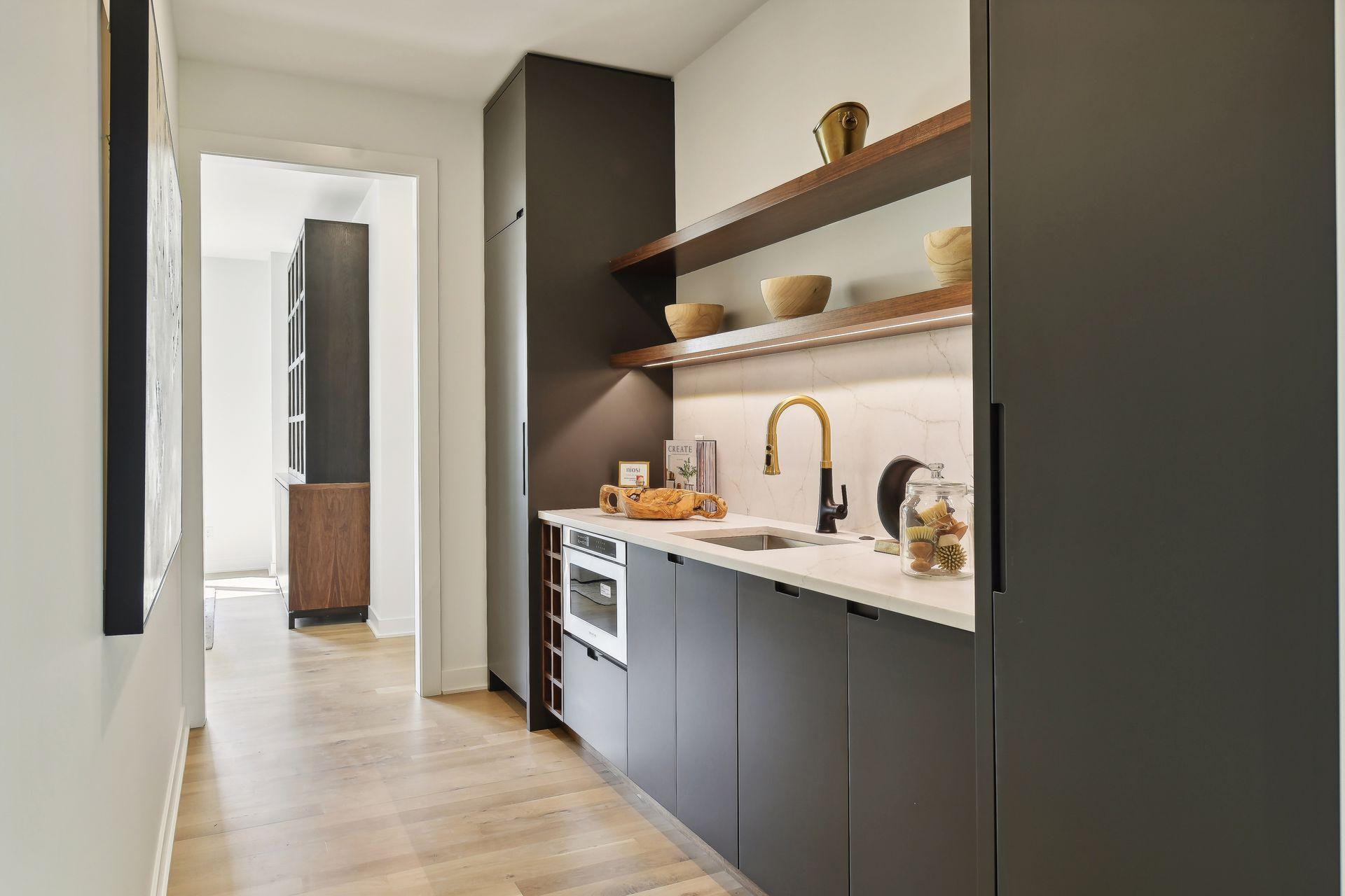 Chic butler's pantry combines style and functionality with sleek modern design.