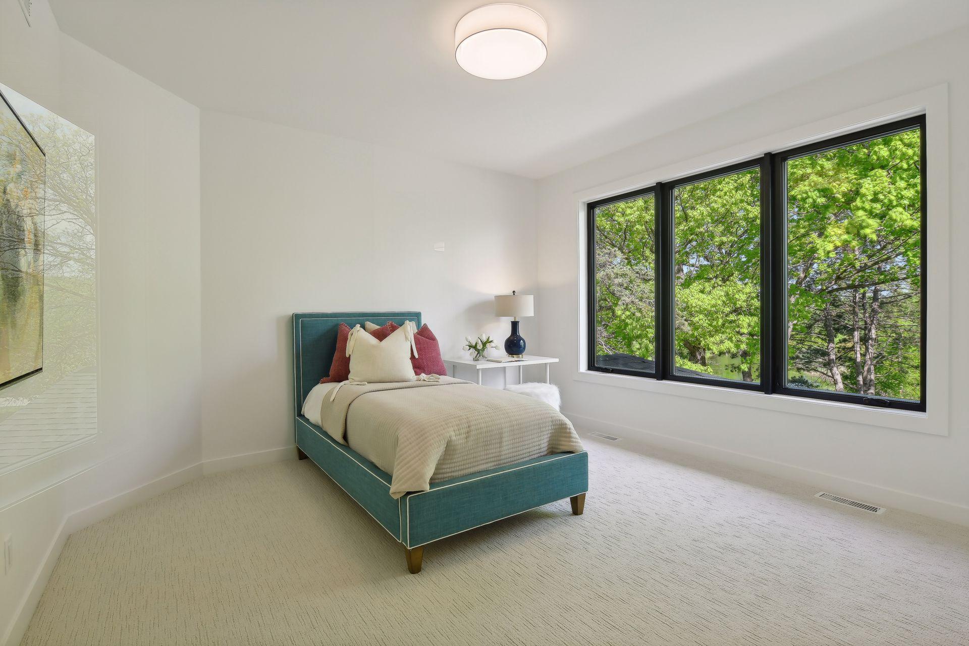 Tree top private views overlooking the pond and backyard