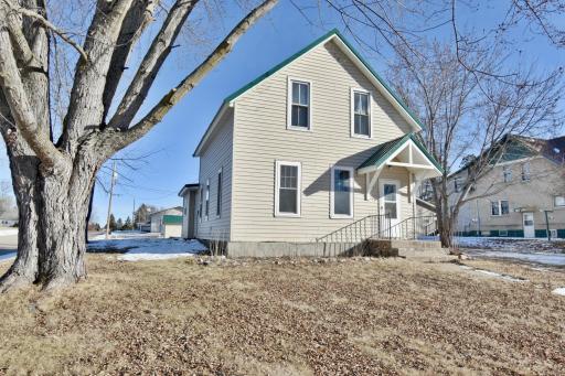303 N Alexandria Street NW, Evansville, MN 56326