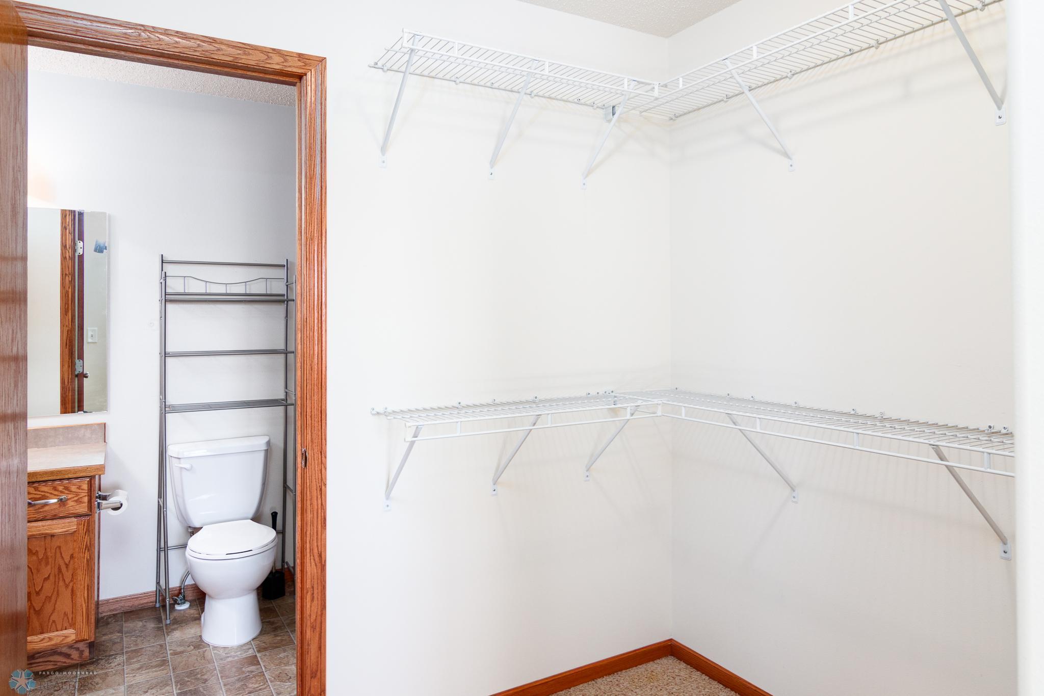 Walk-in Closet