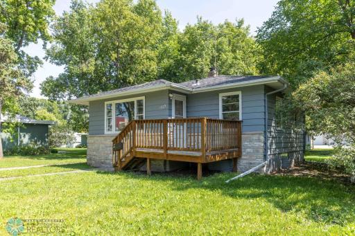 1525 12th Street N, Fargo, ND 58102