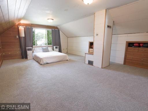 Bedroom 5 master upper