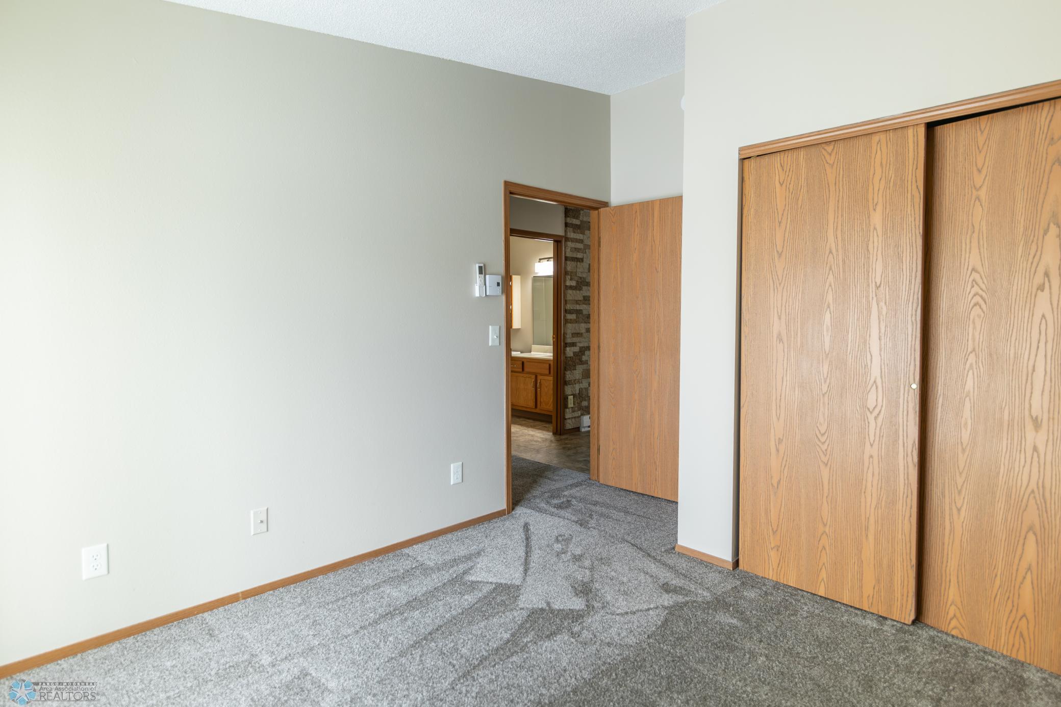 4788 10th Ave S--28.jpg