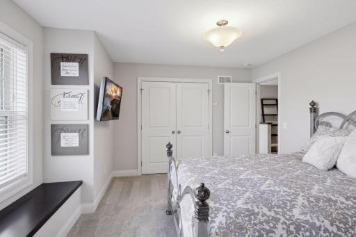 9170 Eagle Court, Chanhassen, MN 55317