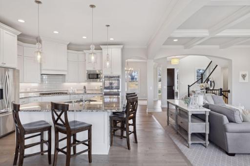 9170 Eagle Court, Chanhassen, MN 55317