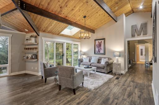 2nd living area on main level, perfect flow for entertaining with this layout