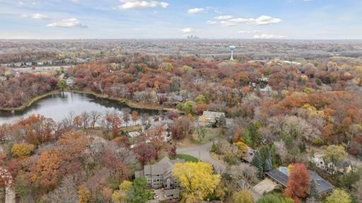 6601 Iroquois Trail, Edina, MN 55439