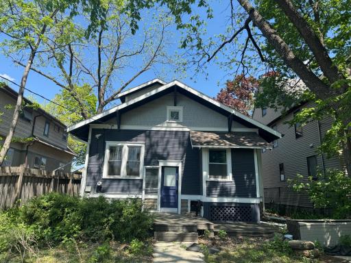 1264 Grand Avenue, Saint Paul, MN 55105