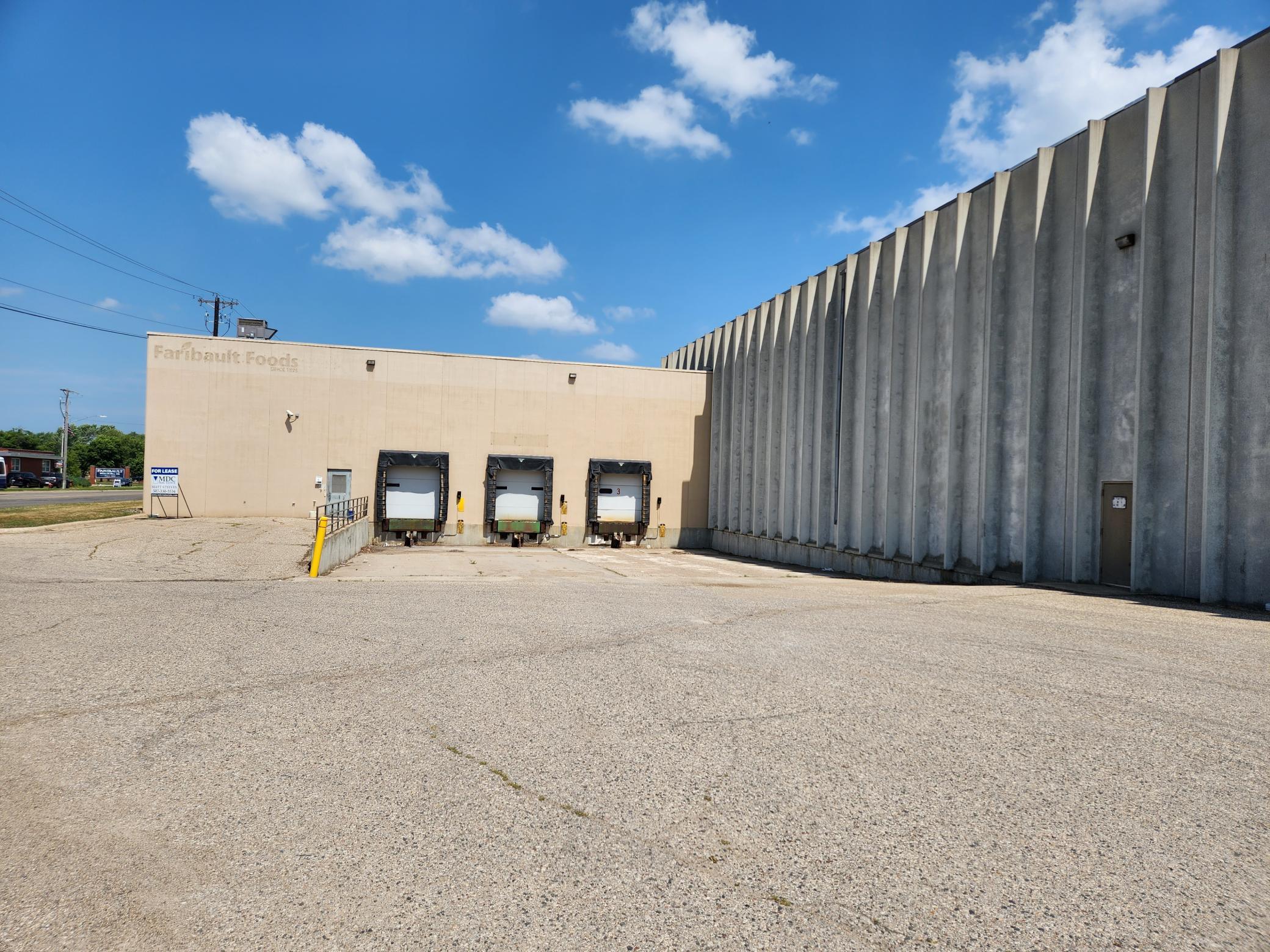 loading docks summer.jpg