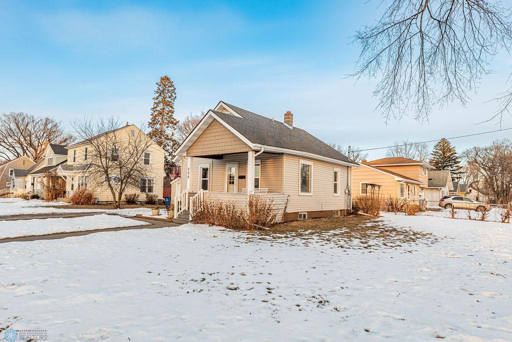 Large corner lot