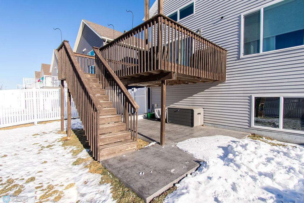Deck/patio