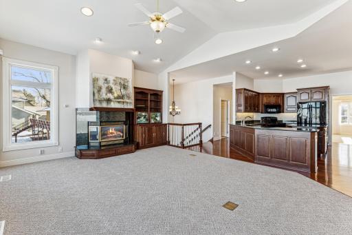 275 Lake Avenue S, Spicer, MN 56288
