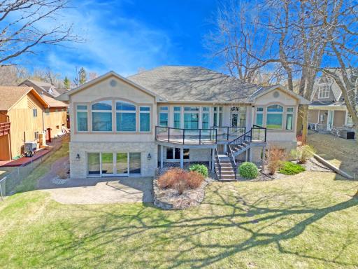 275 Lake Avenue S, Spicer, MN 56288