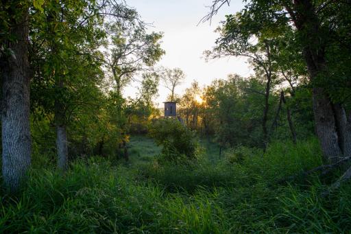 315 40th Avenue NW, Underwood, ND 58576