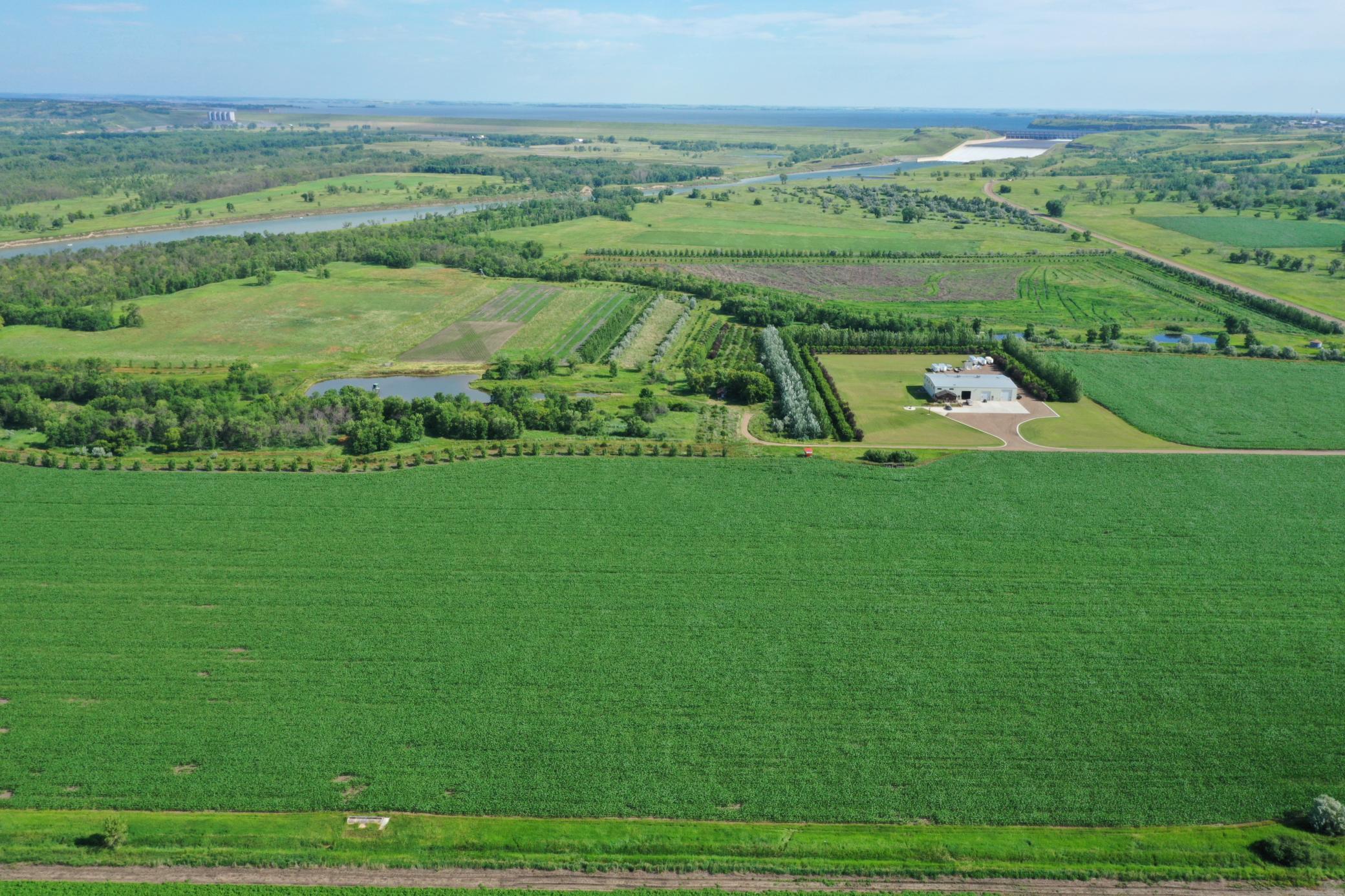 view of Lake Sakakawea