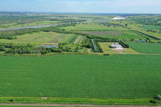 315 40th Avenue NW, Underwood, ND 58576