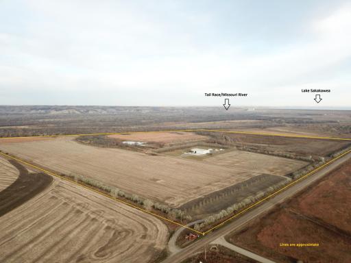 315 40th Avenue NW, Underwood, ND 58576