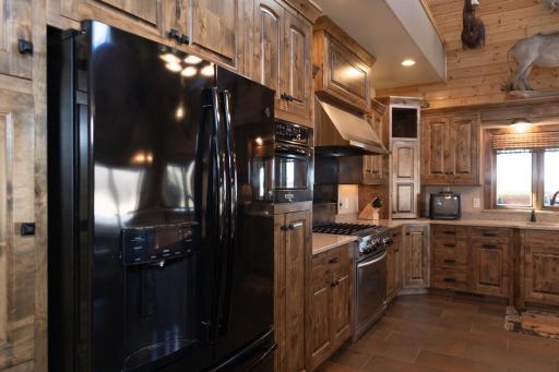 315 40th Avenue NW, Underwood, ND 58576