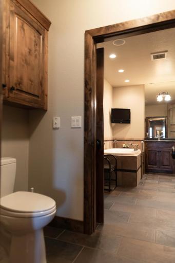 315 40th Avenue NW, Underwood, ND 58576