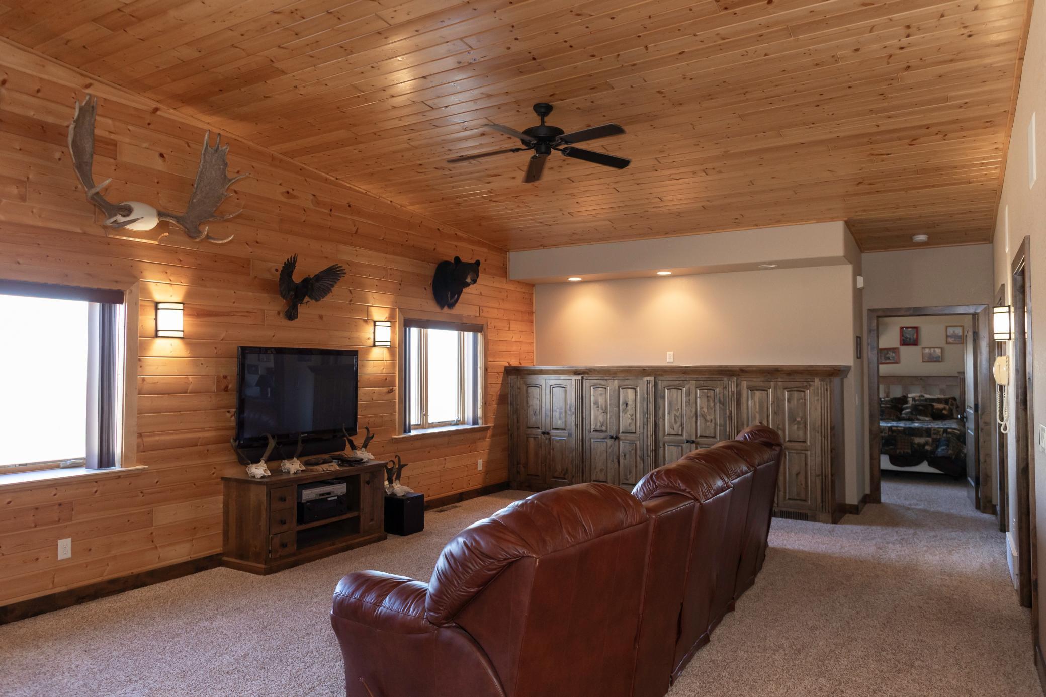 Up stairs lounge area