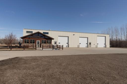 315 40th Avenue NW, Underwood, ND 58576
