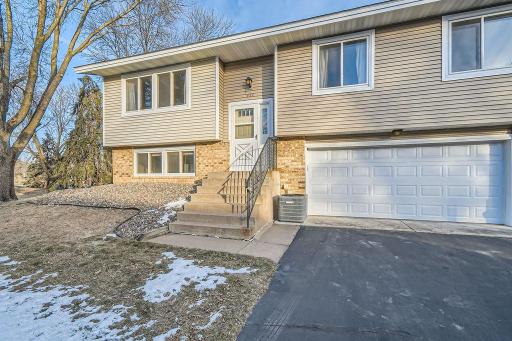 420 96th lane ne - MLS Sized - 001 - 01 Exterior Front.jpg