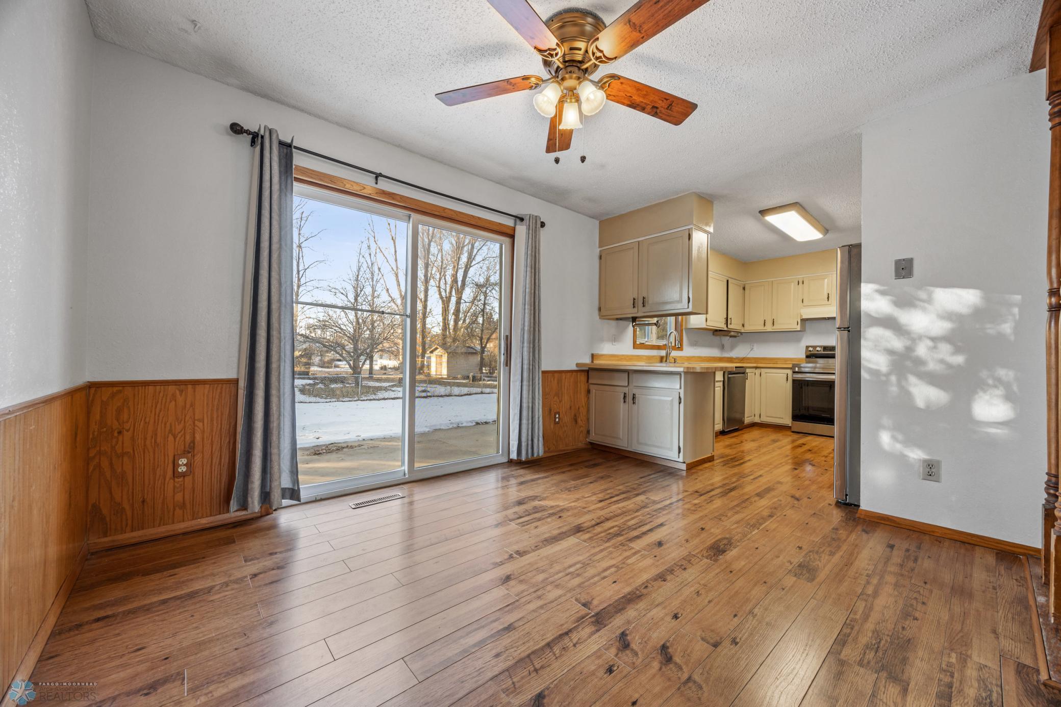 Dining Room/Kitchen