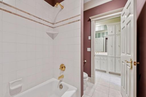 4185 Trillium Lane E, Minnetrista, MN 55364