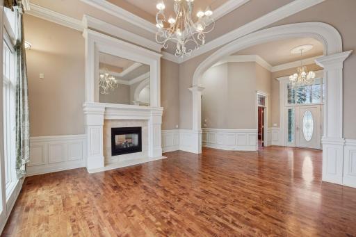 4185 Trillium Lane E, Minnetrista, MN 55364