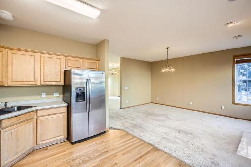 213 heritage lane - MLS Sized - 015 - 13 Kitchen - Copy.jpg