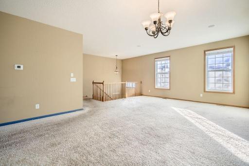 213 heritage lane - MLS Sized - 011 - 08 Living Room - Copy.jpg