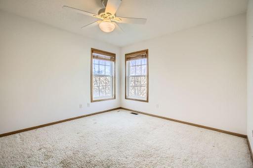 213 heritage lane - MLS Sized - 025 - 25 3rd Floor Bedroom - Copy.jpg