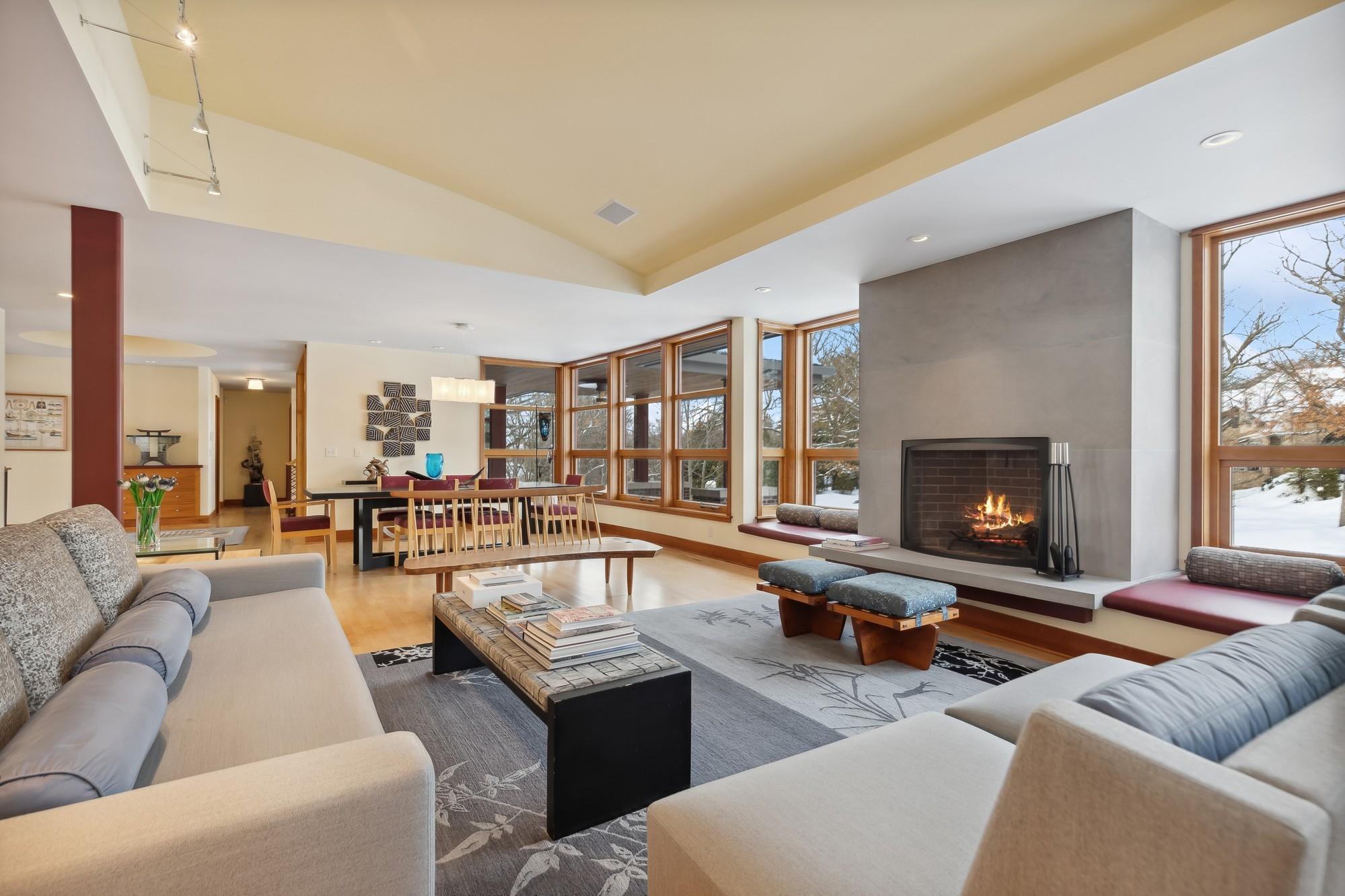 Classy Curved Recessed Ceiling (Barrel Ceiling) with Piped-In Sound System