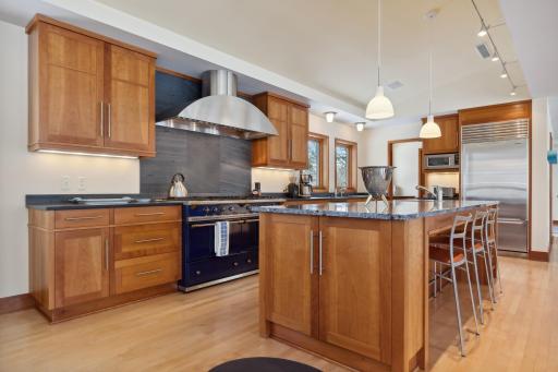 6424 Indian Hills Road, Edina, MN 55439