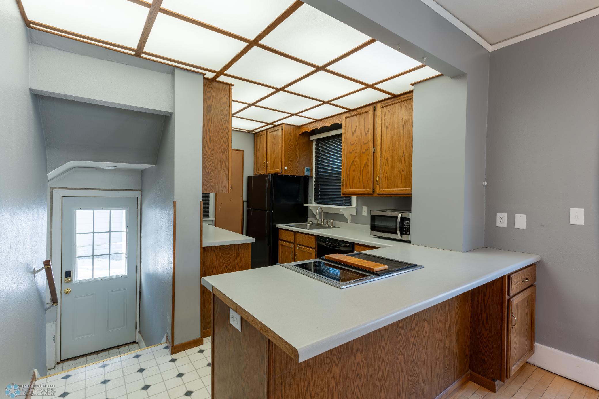 Kitchen 3.jpg