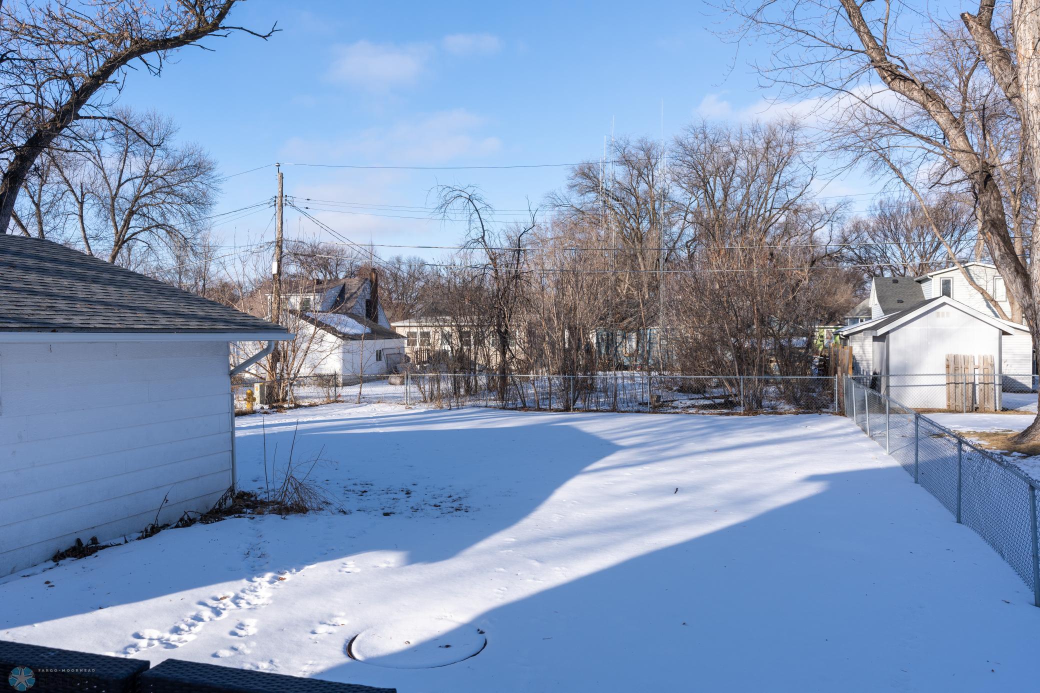 Backyard Close 2.jpg